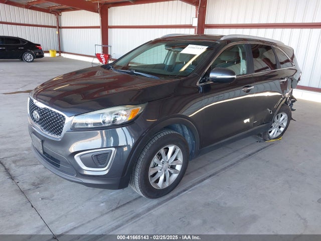 5XYPG4A34HG266475 KIA Sorento 2.4l Lx