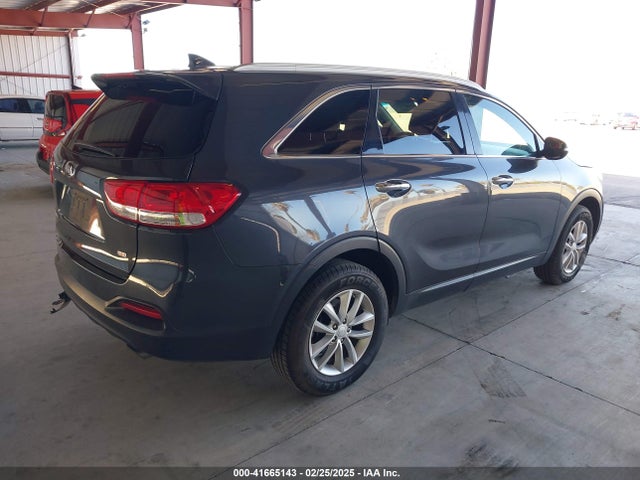 5XYPG4A34HG266475 KIA Sorento 2.4l Lx