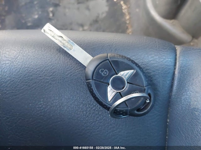 2007 MINI COOPER S WMWRH33537TJ44642 Photo 10