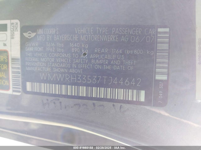 2007 MINI COOPER S WMWRH33537TJ44642 Photo 8