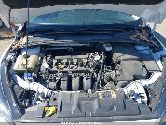 Ford FOCUS SE 2018 1FADP3K21JL313657 Image 10