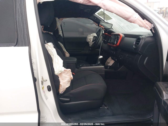 3TMCZ5AN0GM030469 Toyota Tacoma Trd Sport