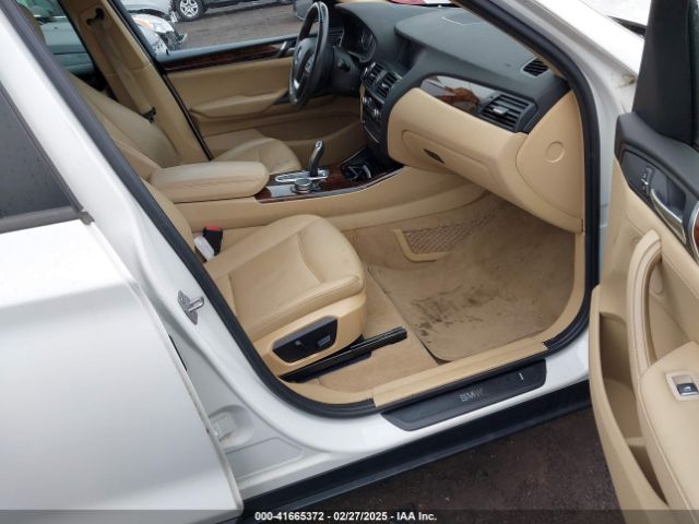 2016 BMW X3 5UXWX9C50G0D74816 Photo 4