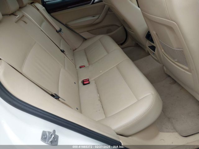2016 BMW X3 5UXWX9C50G0D74816 Photo 7