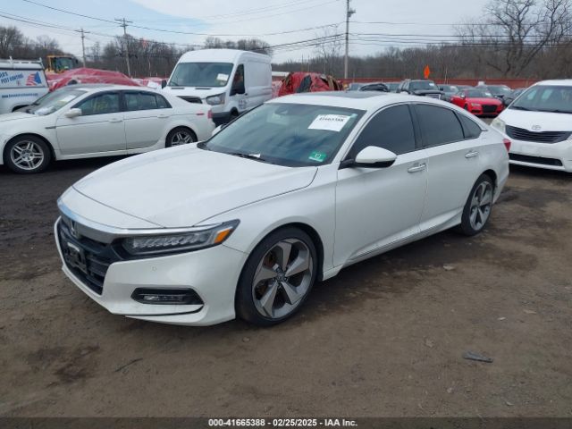 1HGCV1F97JA144152 Honda Accord Touring