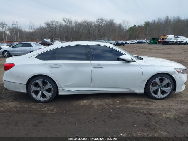 1HGCV1F97JA144152 Honda Accord Touring