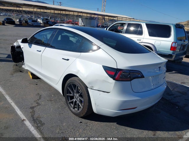 2018 TESLA MODEL 3 5YJ3E1EB9JF088774 Photo 2
