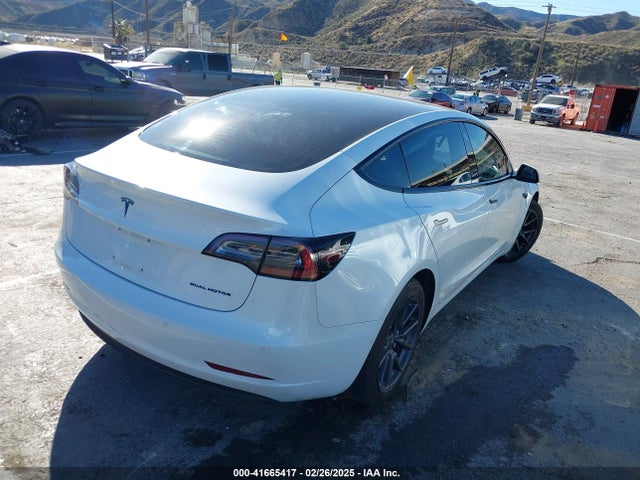 2018 TESLA MODEL 3 5YJ3E1EB9JF088774 Photo 3