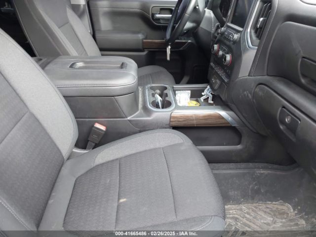 1GCPYFED3MZ310697 Chevrolet Silverado 1500 4wd  Short Bed Lt Trail Boss