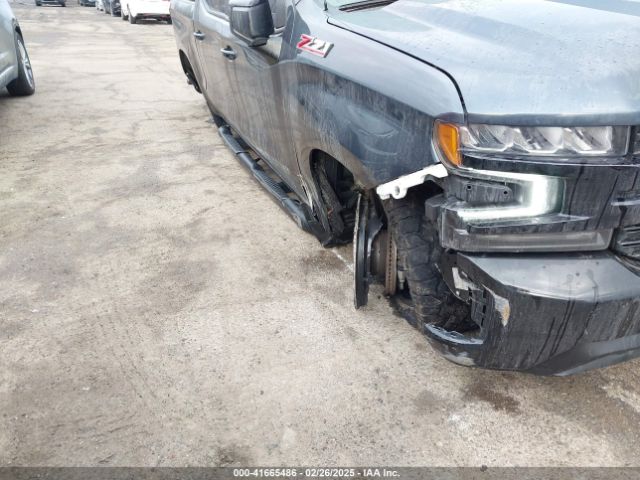 1GCPYFED3MZ310697 Chevrolet Silverado 1500 4wd  Short Bed Lt Trail Boss