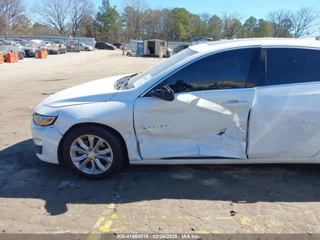 1G1ZD5ST4NF155521 Chevrolet Malibu Fwd Lt