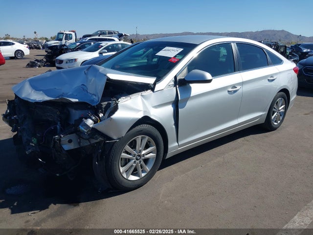 Hyundai SONATA SE 2017 5NPE24AF0HH451034 Image 2