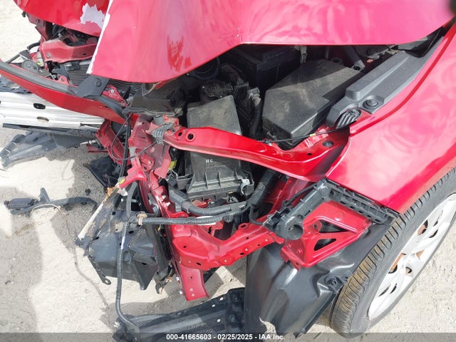 JTDEPRAE0LJ021431 Toyota COROLLA LE