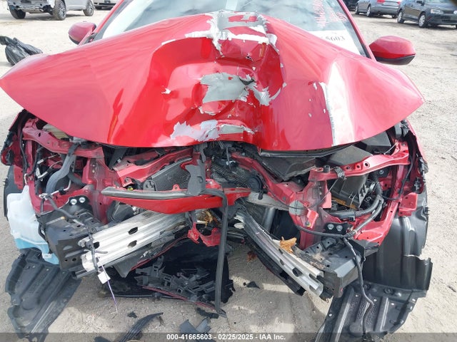JTDEPRAE0LJ021431 Toyota COROLLA LE