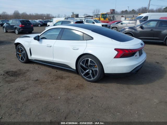 2024 AUDI RS E-TRON GT WAUBHBFW2R7900800 Photo 2