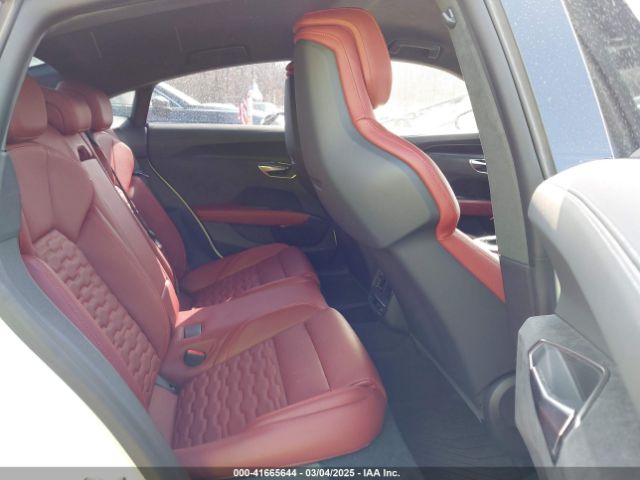 2024 AUDI RS E-TRON GT WAUBHBFW2R7900800 Photo 7