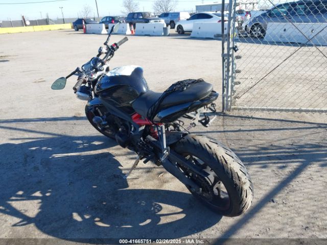 2014 TRIUMPH MOTORCYCLE STREET TRIPLE SMTL03NE3ET640293 Photo 2