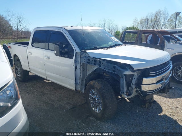 Ford F-250 Lariat 2017 1FT7W2B62HEE68725 Image 13