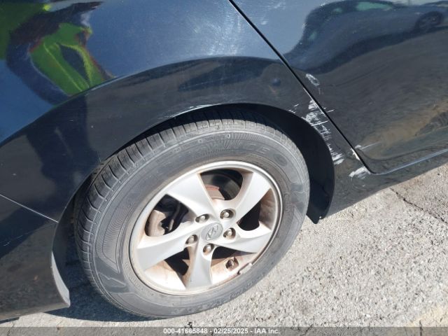 5NPDH4AE0FH640930 Hyundai ELANTRA SE