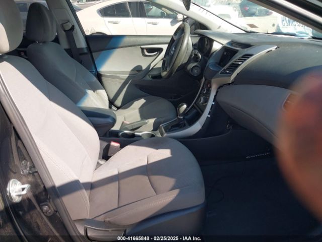 5NPDH4AE0FH640930 Hyundai ELANTRA SE