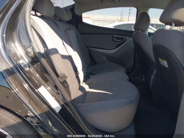 5NPDH4AE0FH640930 Hyundai ELANTRA SE
