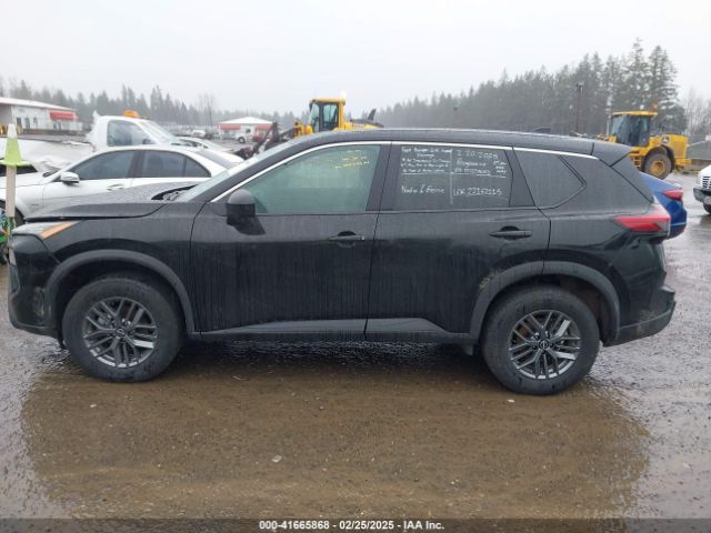 5N1BT3AA9RC725497 Nissan Rogue S Fwd