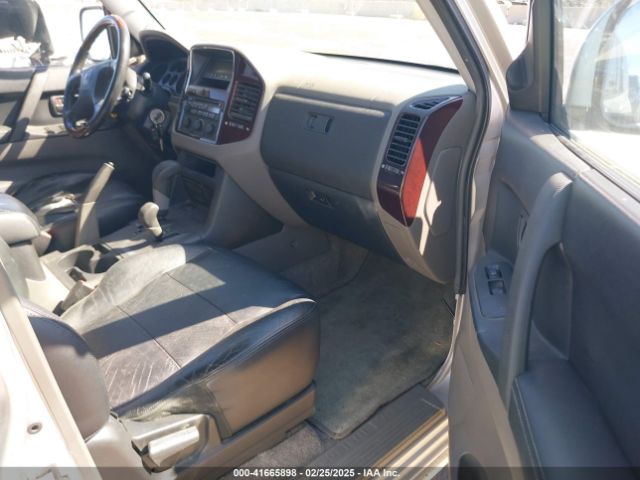 2001 MITSUBISHI MONTERO JA4MW51R91J030890 Photo 4