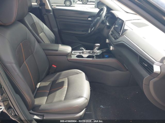 1N4BL4CW5PN319890 Nissan Altima Sr Intelligent Awd