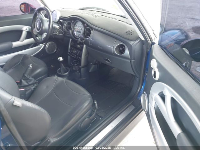 2004 MINI COOPER S WMWRE33464TD83102 Photo 4