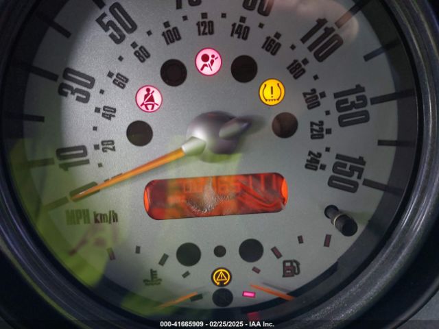 2004 MINI COOPER S WMWRE33464TD83102 Photo 6