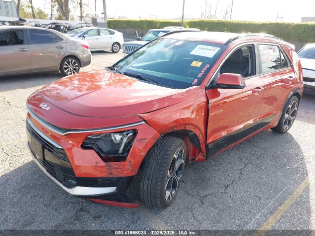 KNDCR3LE3P5093816 KIA Niro Ex Touring