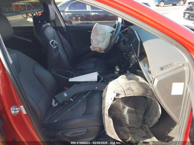 KNDCR3LE3P5093816 KIA Niro Ex Touring