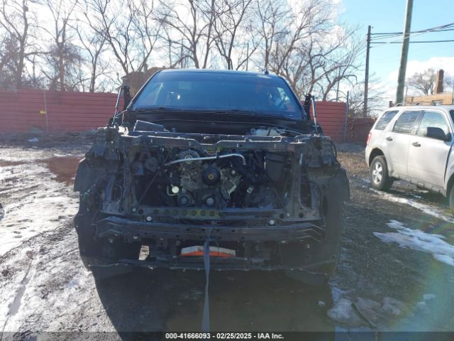 1GNSKNKDXNR312014 Chevrolet Tahoe 4wd Lt