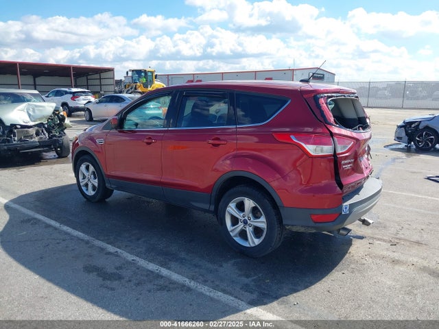 1FMCU9G9XGUA77208 Ford ESCAPE SE