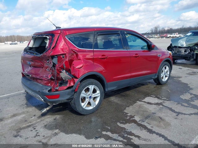 1FMCU9G9XGUA77208 Ford ESCAPE SE