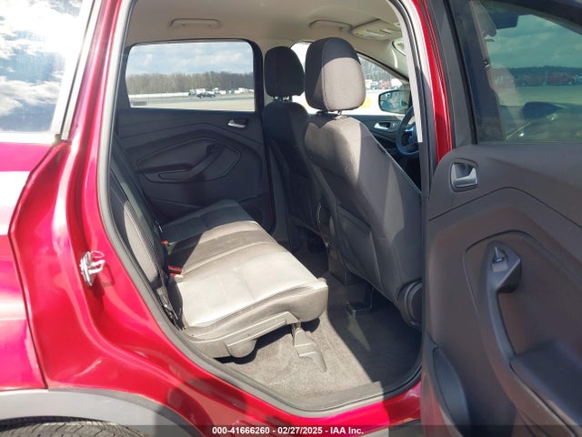 1FMCU9G9XGUA77208 Ford ESCAPE SE