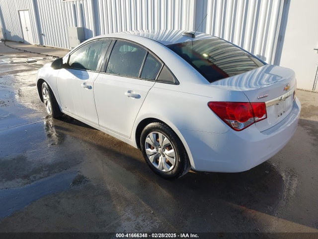 1G1PA5SH8F7280481 Chevrolet Cruze Ls Auto