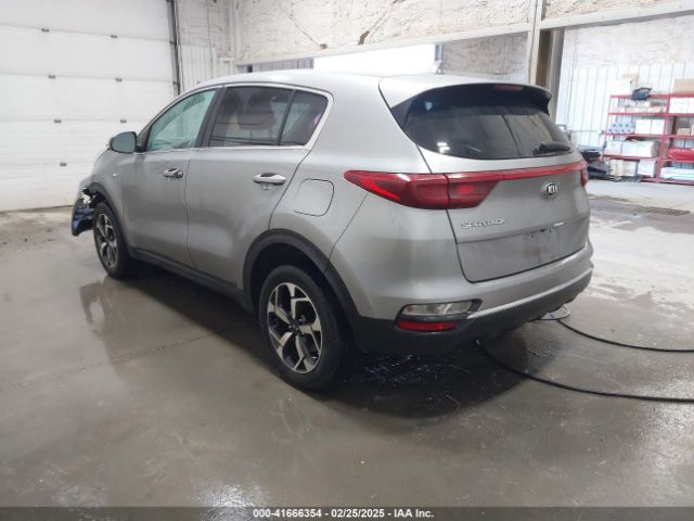 KNDPMCAC2M7886638 KIA Sportage Lx