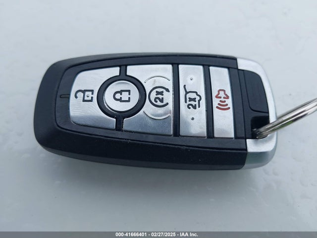 1FMCU9H64NUA43492 Ford ESCAPE SEL