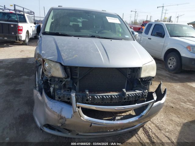 2C4RC1CG8ER192407 Chrysler Town & Country Touring-l