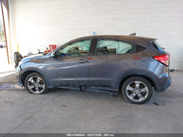 Honda HR-V LX 2017 3CZRU5H36HM700440 Image 13