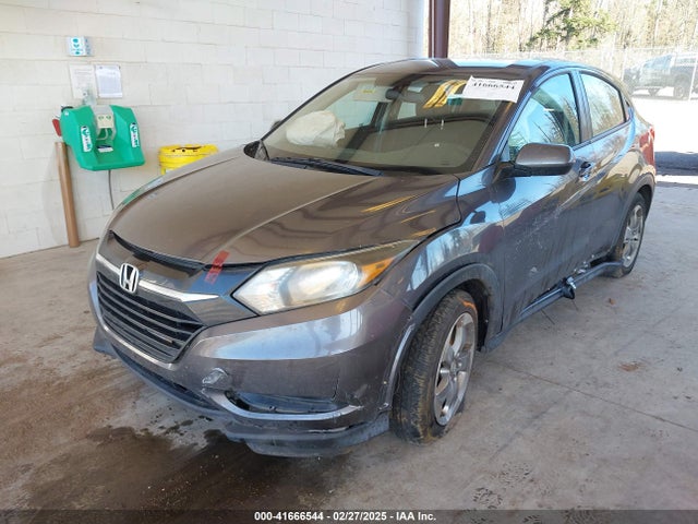 Honda HR-V LX 2017 3CZRU5H36HM700440 Image 2