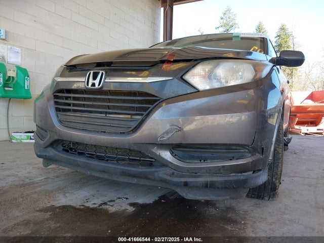 Honda HR-V LX 2017 3CZRU5H36HM700440 Image 6