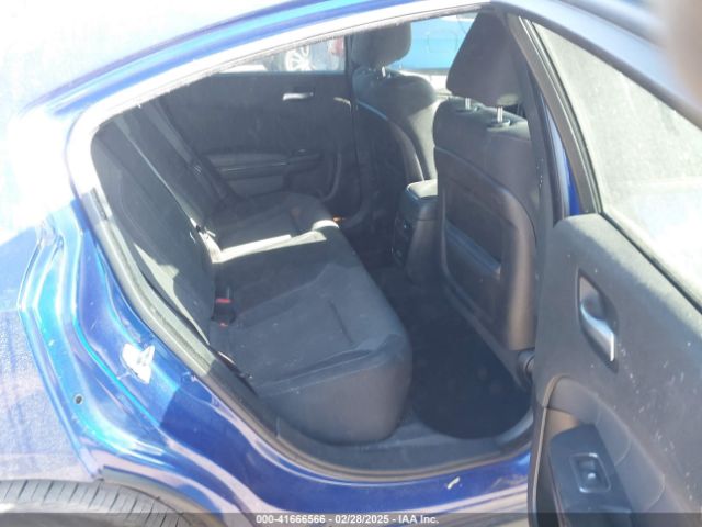 2C3CDXBG0KH588294 Dodge Charger Sxt Rwd