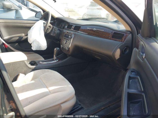 2G1WB5E3XE1180872 Chevrolet Impala Limited Lt