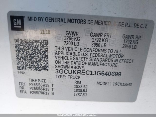 3GCUKREC1JG640699 Chevrolet Silverado 1500 2lt