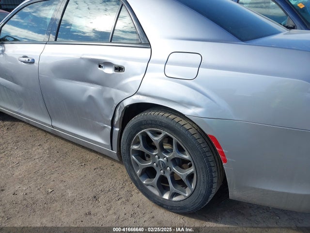 2C3CCAGG3GH208901 Chrysler 300 300s