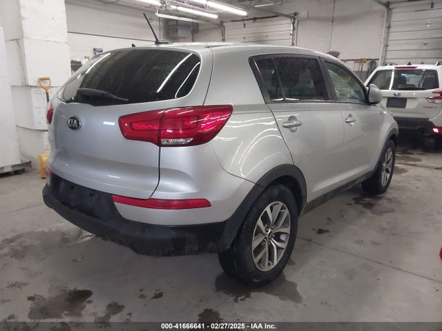 KIA Sportage Lx 2016 KNDPBCAC9G7862279 Image 4