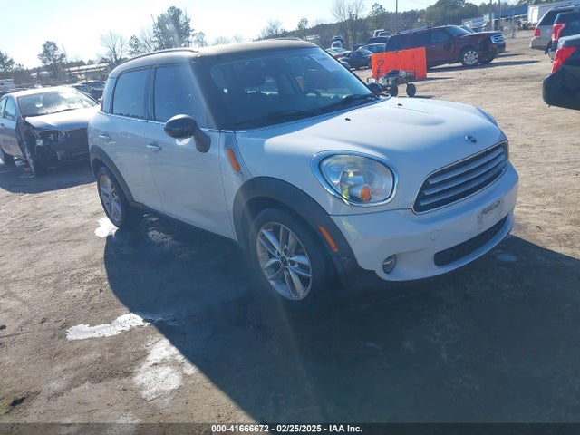 2013 MINI COUNTRYMAN WMWZB3C55DWR36061 Photo 0
