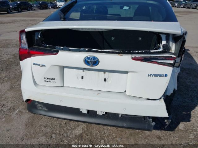 JTDKAMFUXN3163123 Toyota Prius Le